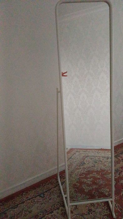 Продам зеркало напольное
