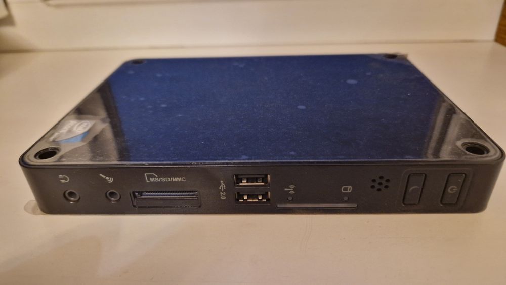 Микро-компьютер с Intel Atom и Windows XP