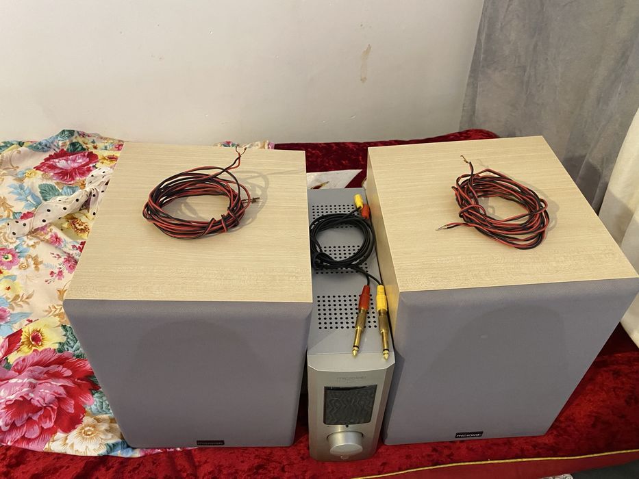 Microlab pro 2 в комплекте
