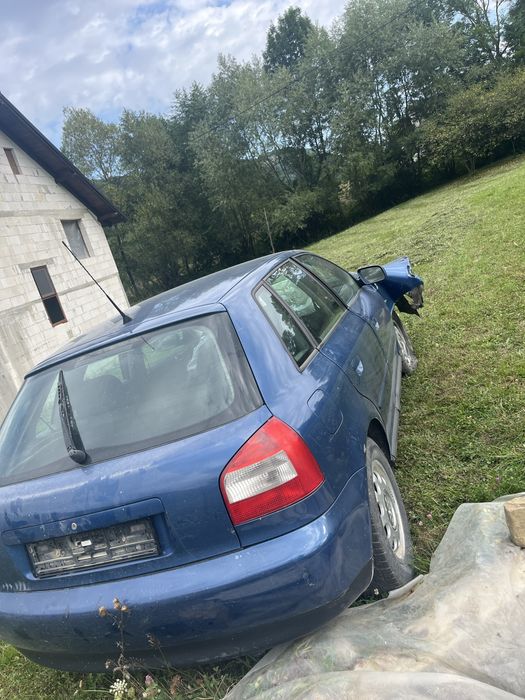 AUDI A3 2002 — imagine 4
