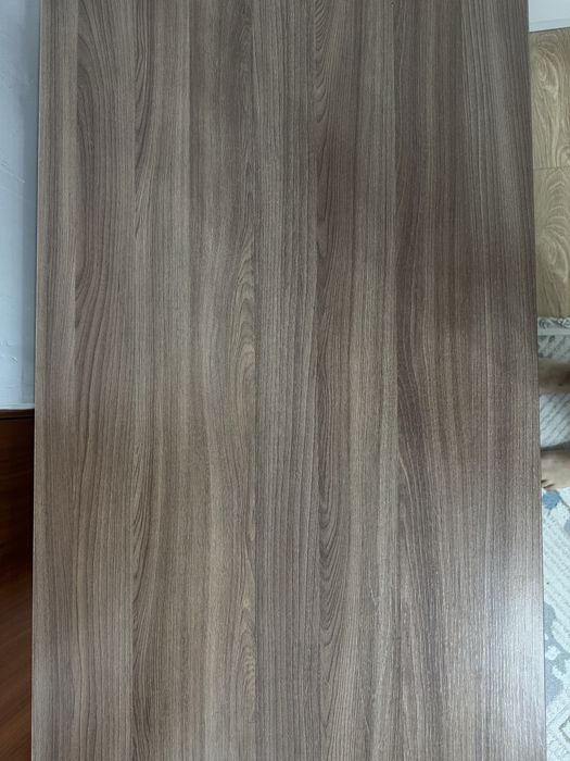 Продам компьютерный стол