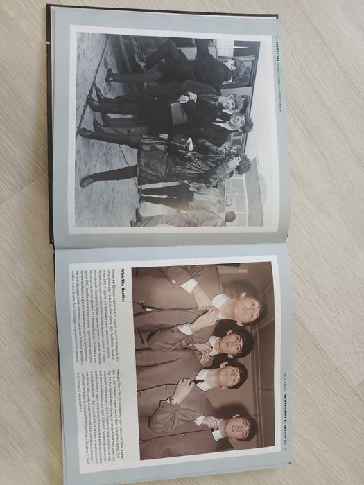 Иллюстрированная биография beatles