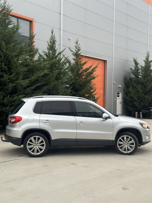 Vw tiguan 2011 .