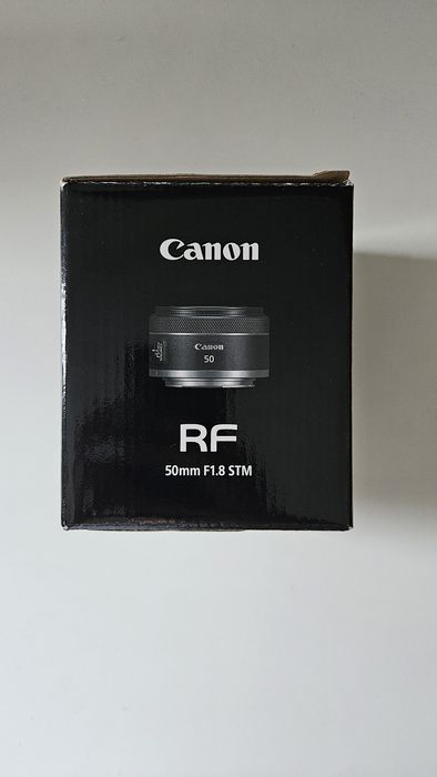 Obiectiv Canon RF 50mm F 1.8 STM