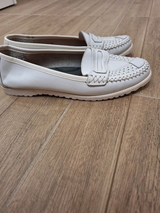 Дамски обувки, естествена кожа