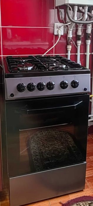 Vând aragaz nou cumpărat recent