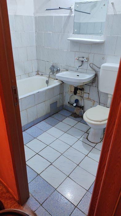 Garsoniera de vânzare !