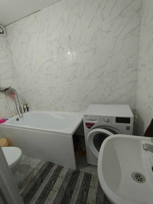 Продам 2 -х комнатную квартиру