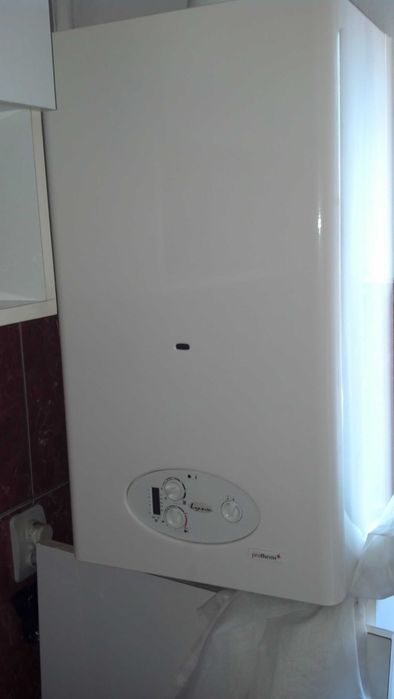 Garsoniera 3 camere de inchiriat in Ploiesti , langa UCECOM