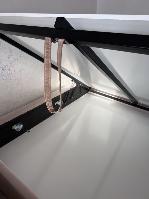 Кровать двухспальная