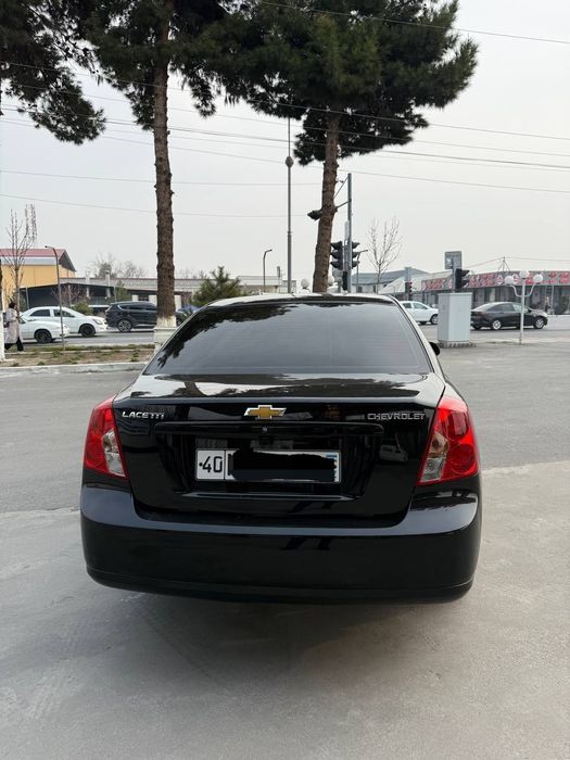 Lasett 1.8 mehanika 2012yil