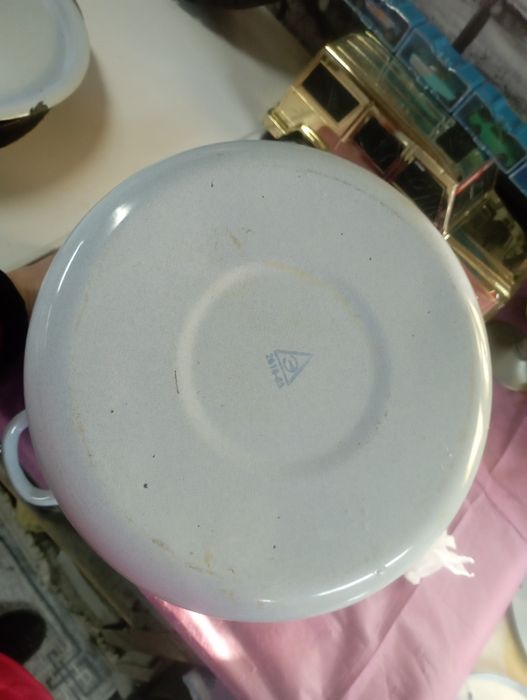 Продам мантоварка эмалированую