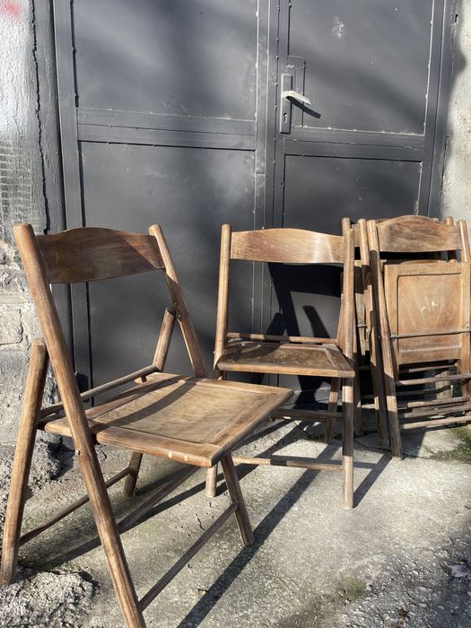 Дървени сгъваеми столове 5бр