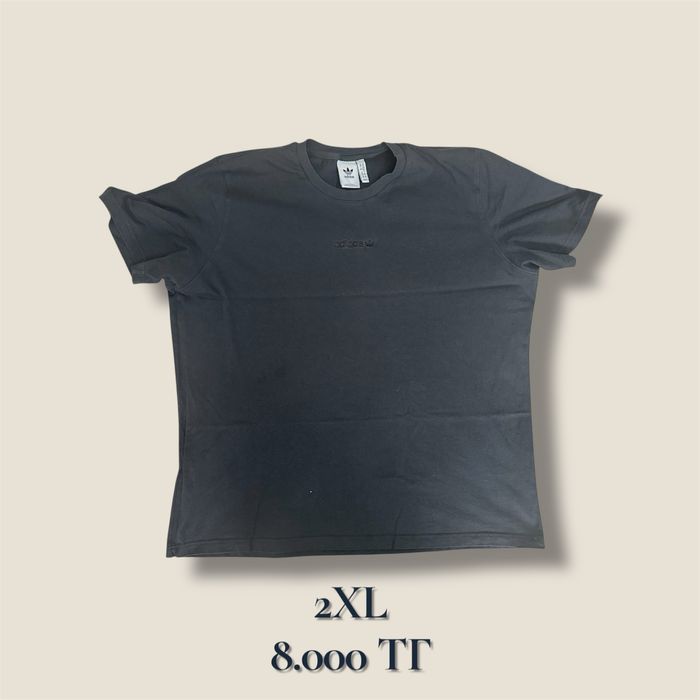 Футболка  adidas