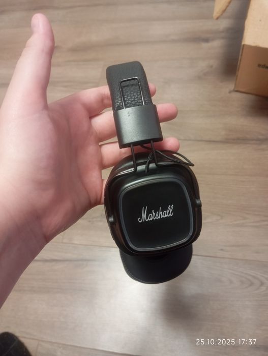 Наушники маршел.