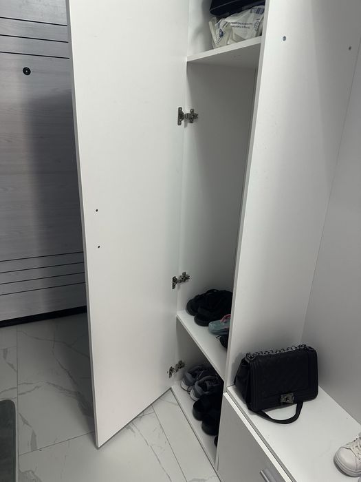 Портманто с огледало и закачалки