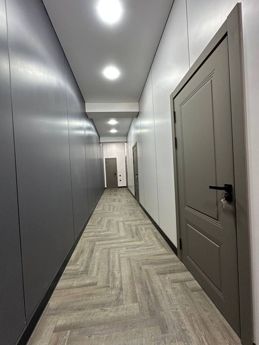 Аренда 3х этажного здания 405м²