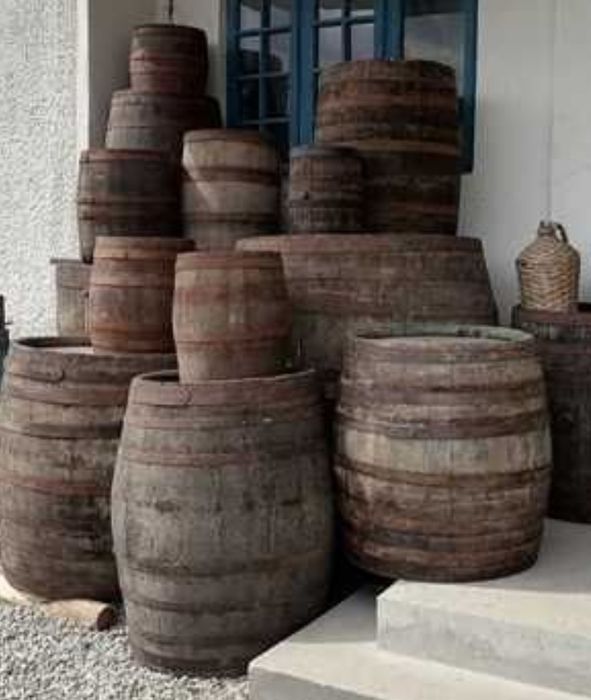 Butoaie de lemn 250 litri