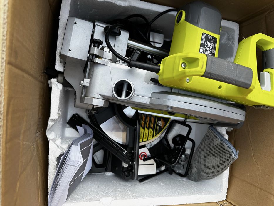 Circular si masina de tuns iarba electrica Ryobi