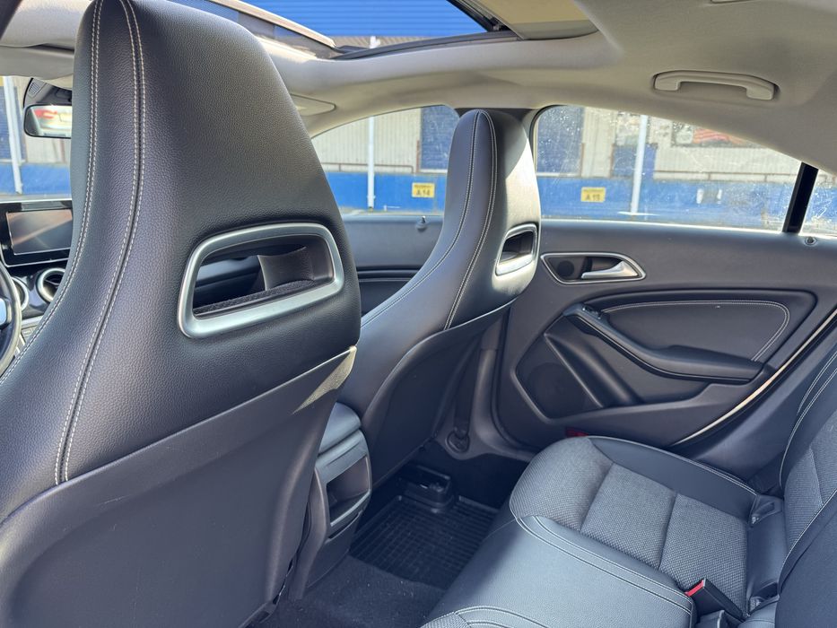 Mercedes CLA 2014 • Panoramic • Navi • 106.000 km • Foarte îngrijită
