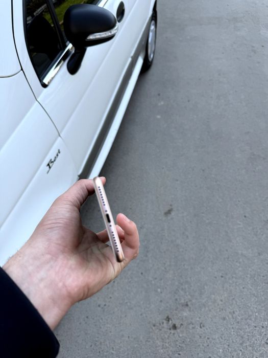 iPhone 8 plus sotiladi