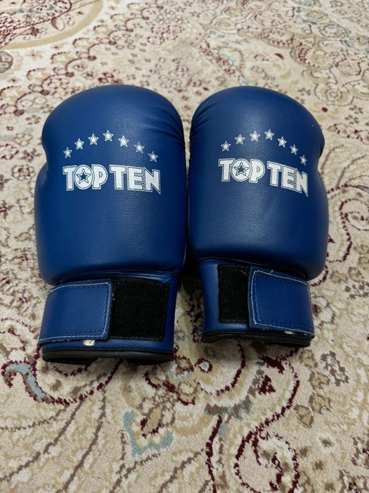 Продам перчатки .