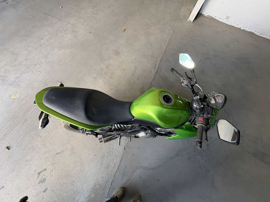 Kawasaki ER-6n cu ABS