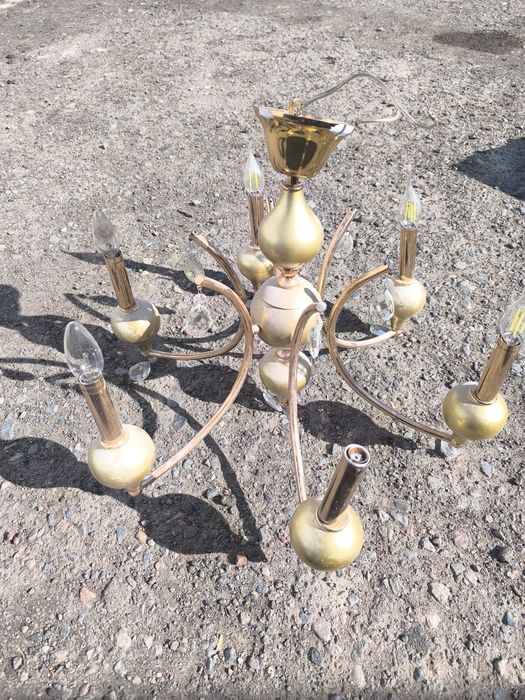 Продаю люстру большая