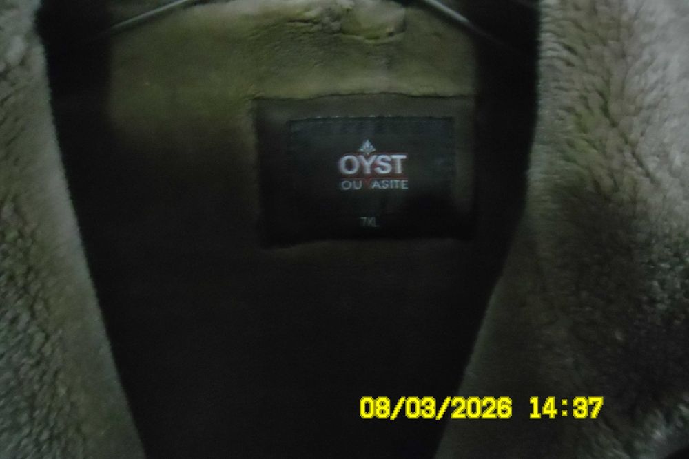 Продам: 2-е мужские  дубленки