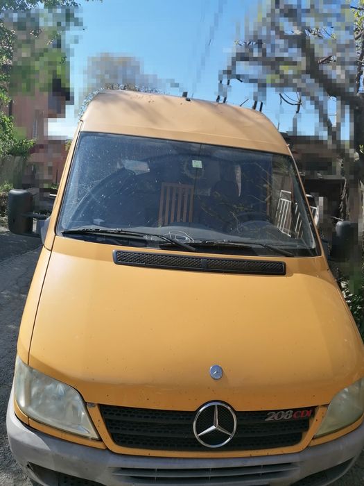 Mercedes-Benz 208 CDI