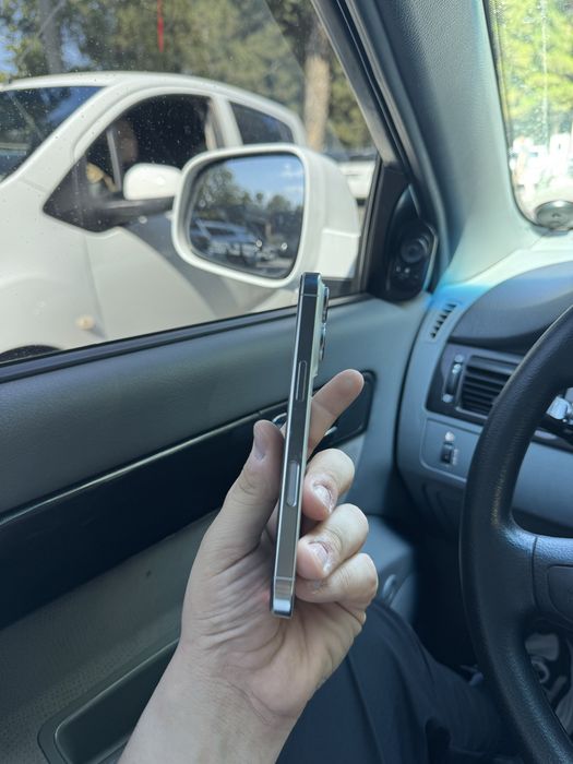 Iphone 16 pro yomkost 93% ideal