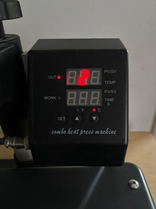 Presa transfer termic