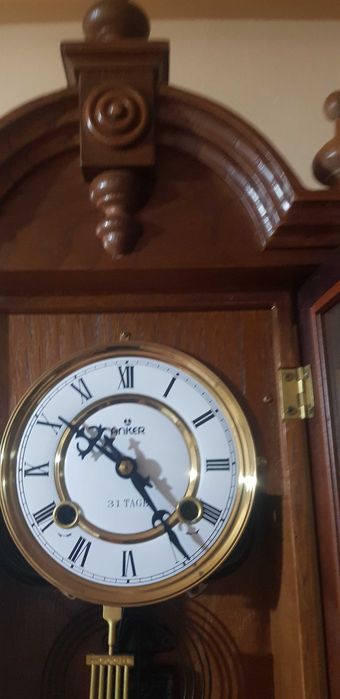 Ceas mecanic cu pendul