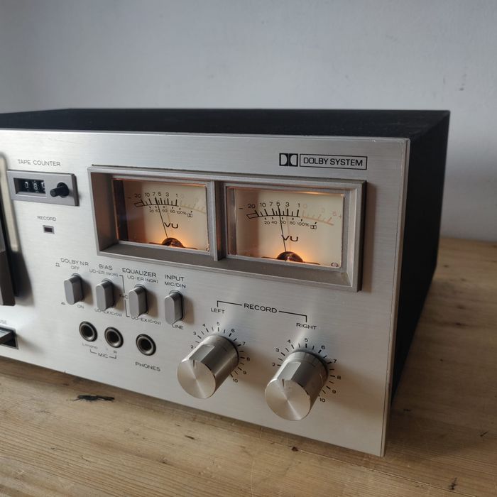 Deck/casetofon /Hitachi D-230