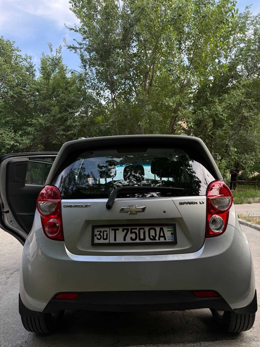 Chevrolet Spark 1.25, 3 позиция, 2015 год