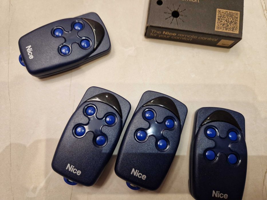 Telcomanda poarta NICE FLO4 analogic