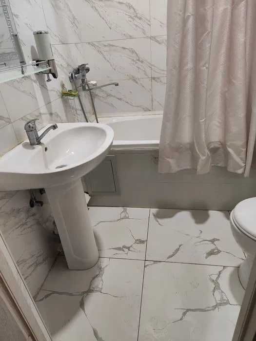 Продается светлая 2 комнатная квартира