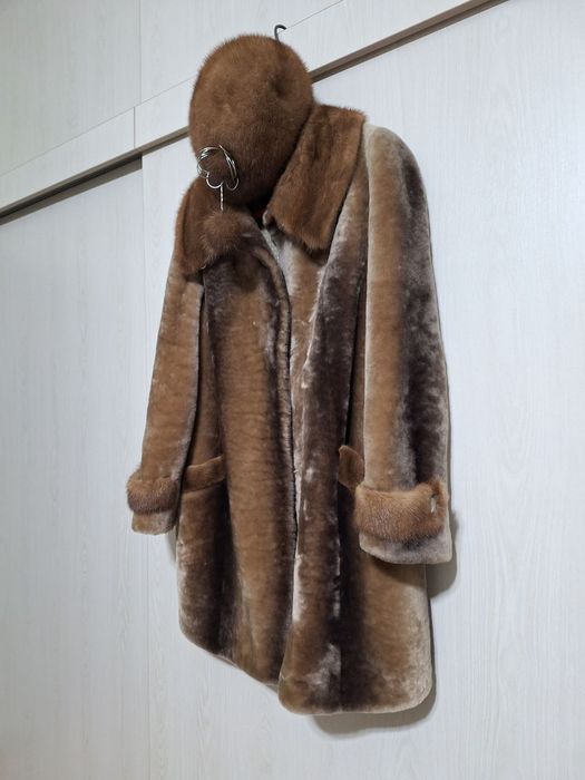 Продам меховые изделия