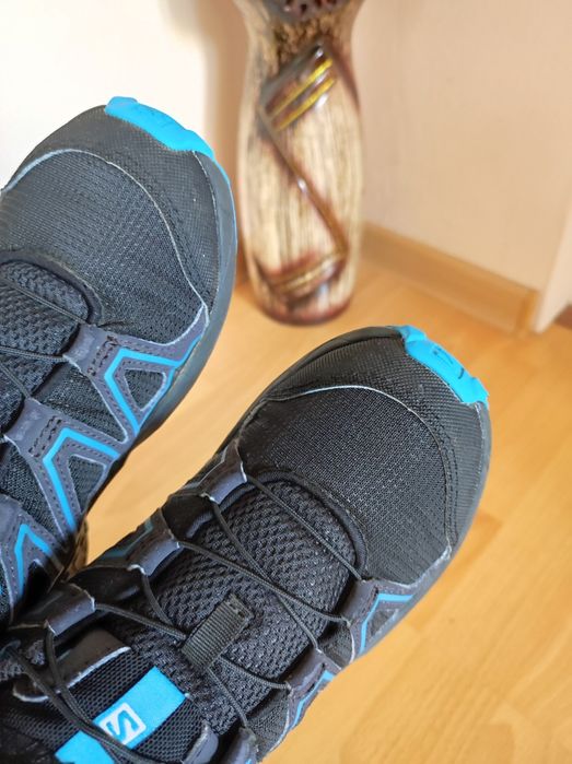 Маратонки ,, Salomon eur 33