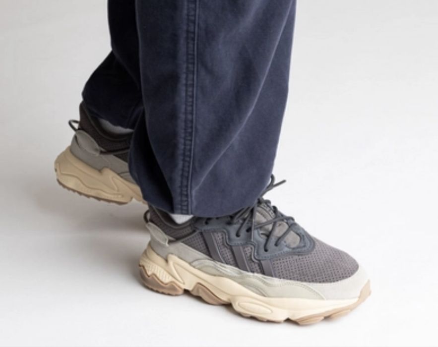 Adidas Ozweego TR Charcoal Sand Strata