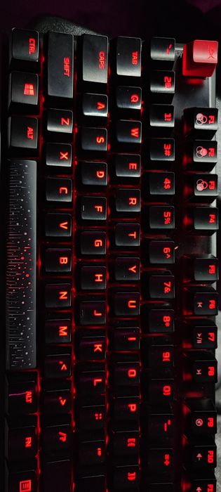 Клавиатура механический от HYPERX