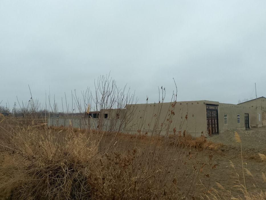 Peshku tumani So'sana qishlog‘Ida 8 sotixli uchastka sotiladi