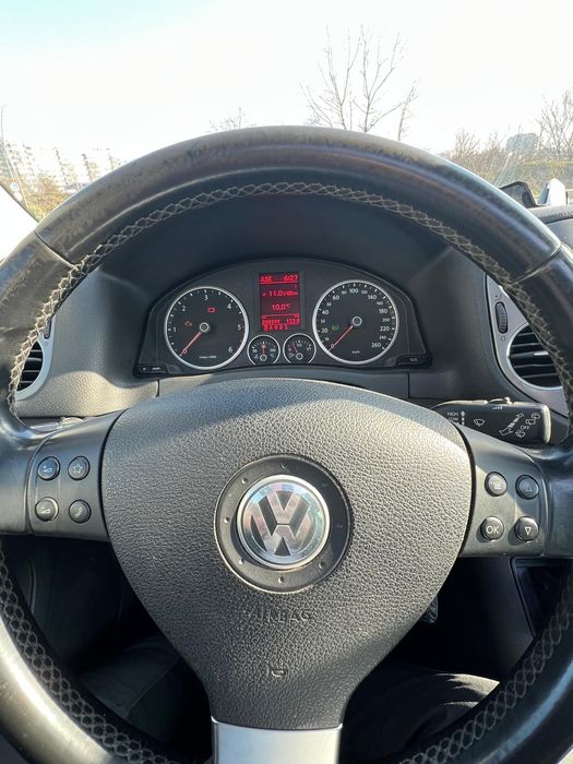 Vând tiguan 2,0 tdi 4matic 2009!