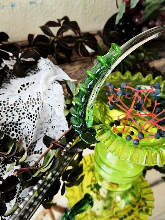 Купа/ кошница цветно стъкло