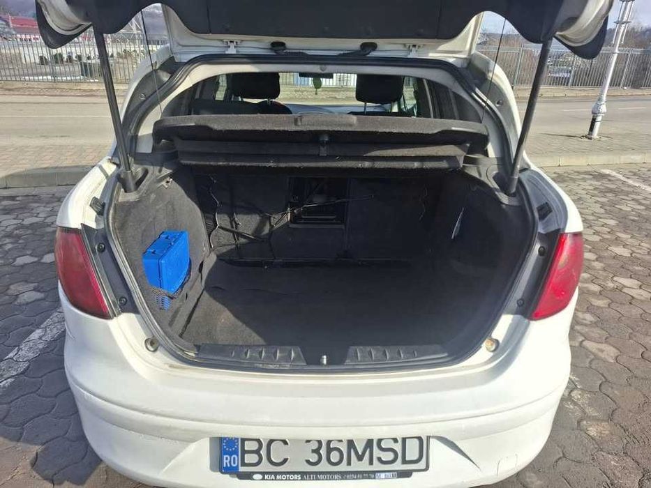 SEAT Toledo 2006 — imagine 5