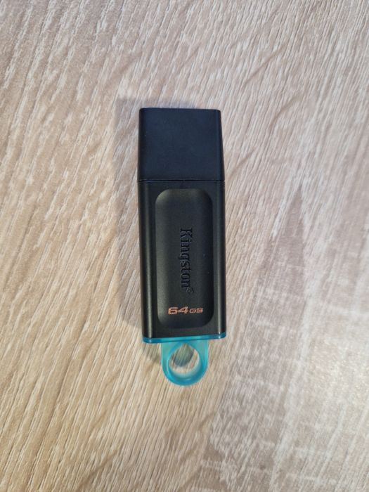 Stick USB Kingston 64gb USB 3.0