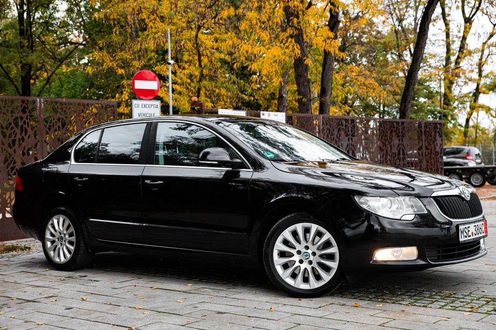 SKODA Superb 2012 — imagine 2