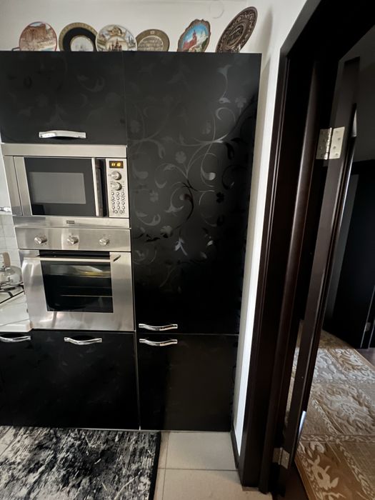 Холодильник Ariston Hotpoint