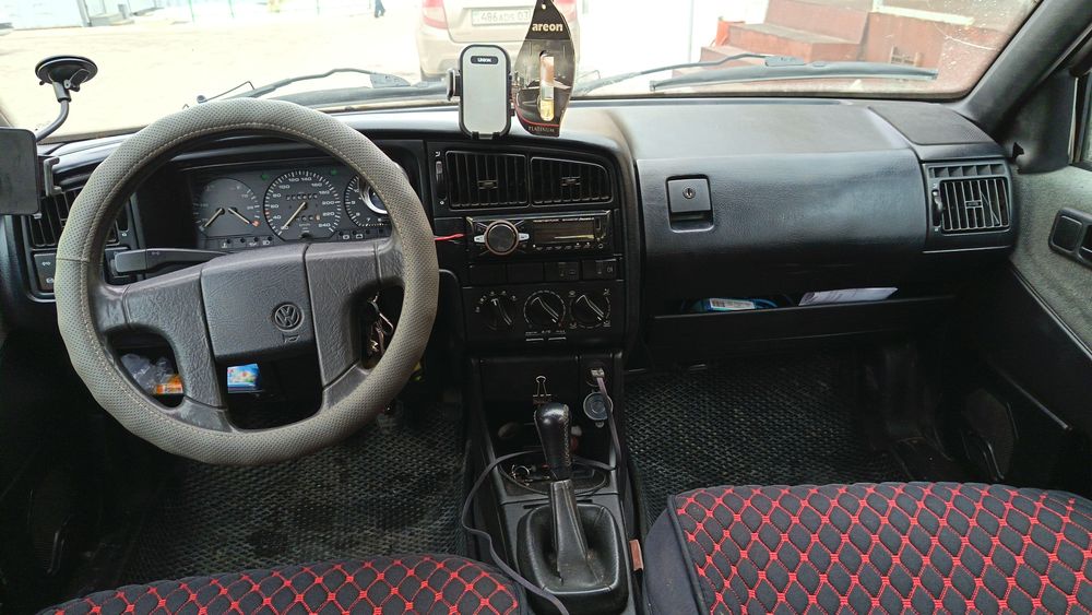 Продам пассат б3 универсал