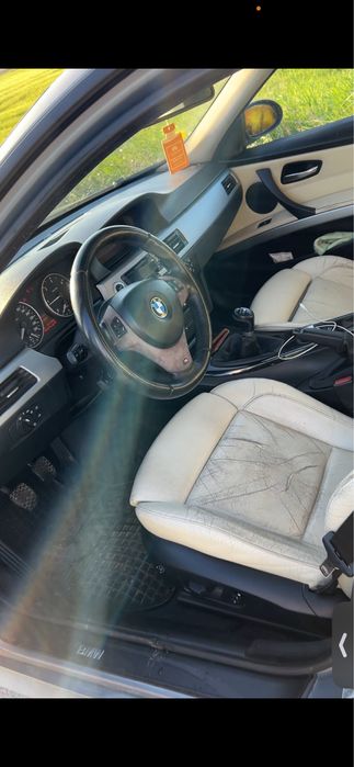 Vand/Schimb Bmw e90 Pachet M 2005 320D 163 Cp